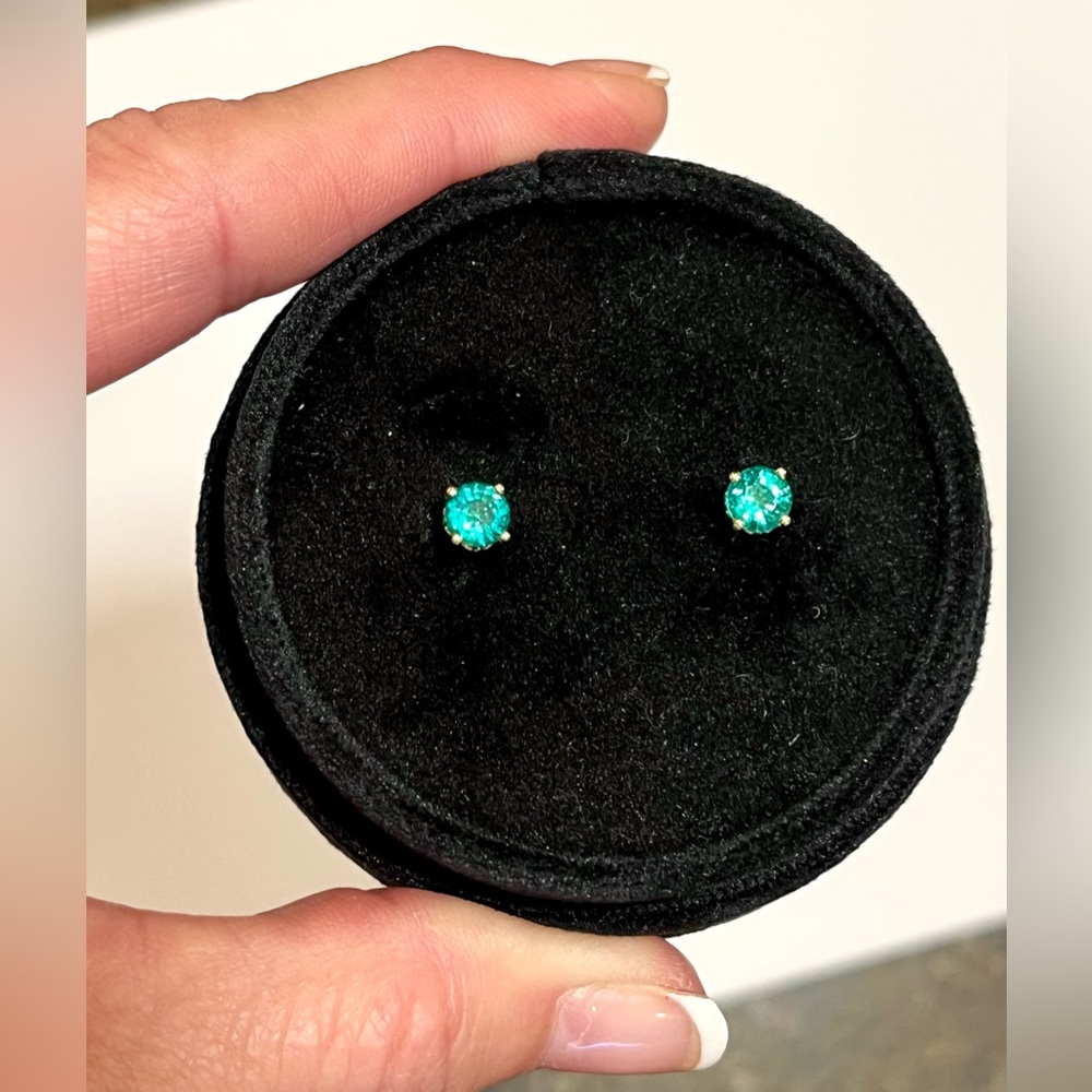 EMERALD STUDS—GORGEOUS TO THE MAX—ROUND .97 TCW UNTREATED-NO HEAT EMERALDS 14KT - Picture 15 of 15